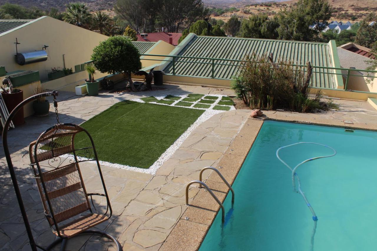 Onganga Hotel Pension Windhoek Exterior photo